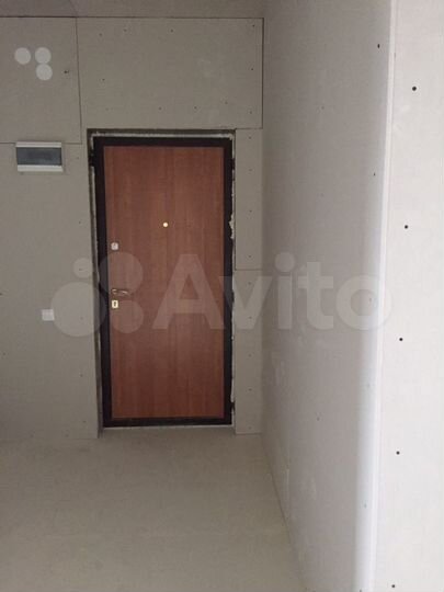 3-к. квартира, 94 м², 3/3 эт.