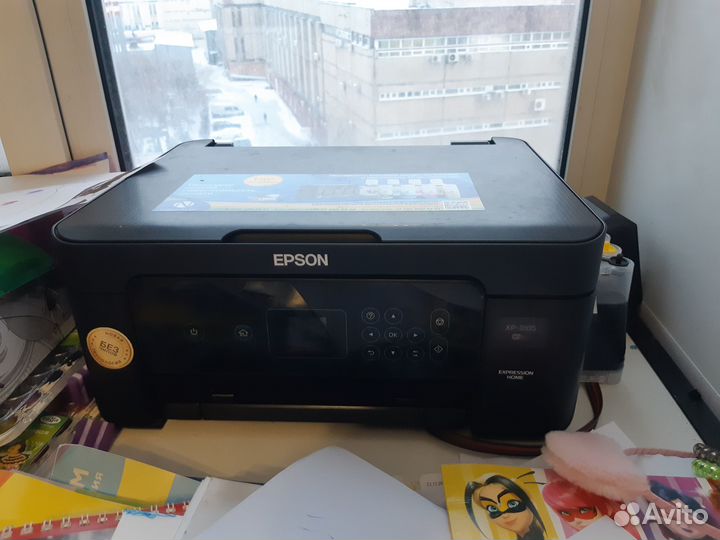Цветной принтер epson б/у продам на запчасти