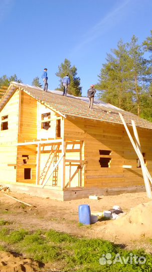 Бригада строителей