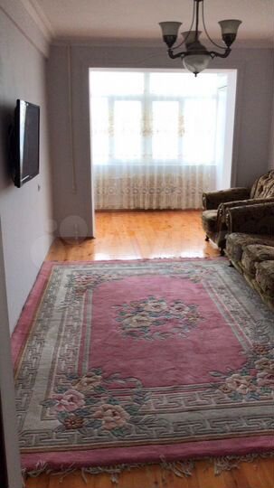 3-к. квартира, 90 м², 4/9 эт.