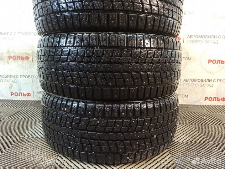 Dunlop SP Winter Ice 01 205/55 R16 94T