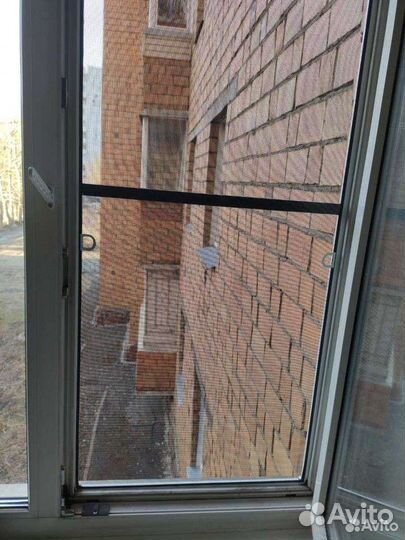 Мастер по ремонту пластиковых окон