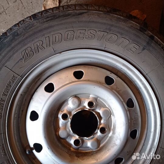Bridgestone V600 165/70 R13