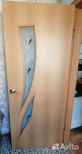 Дверь межкомнатная б/у