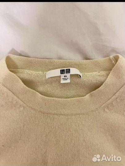 Свитер шерстяной uniqlo