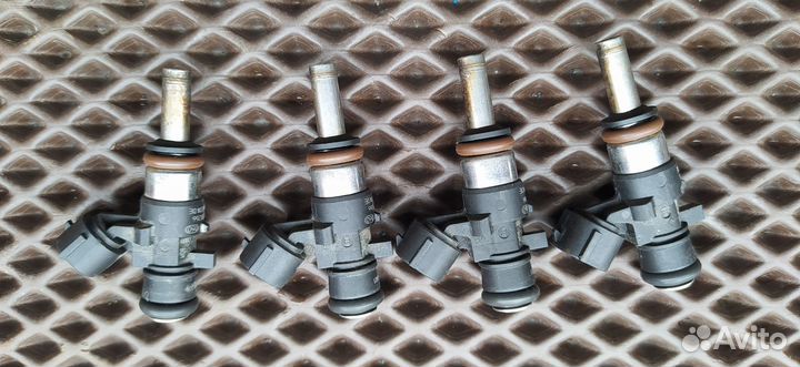 Форсунка топливная VAG