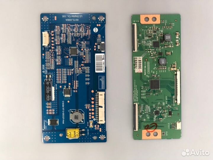 Телевизор LG 32LM580T-ZA