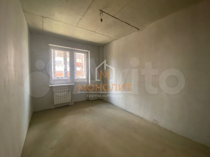 2-к. квартира, 63 м², 1/4 эт.