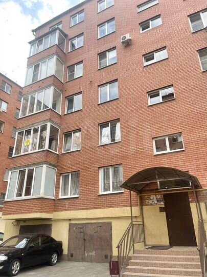 2-к. квартира, 46 м², 2/5 эт.