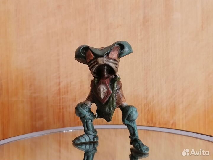 Фигурки скелетов (покрашенные)