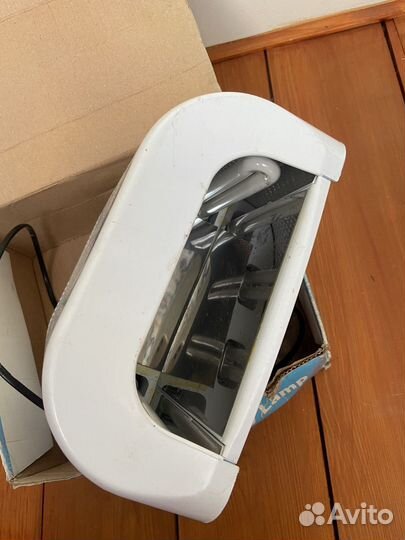 Продам лампу для ногтей