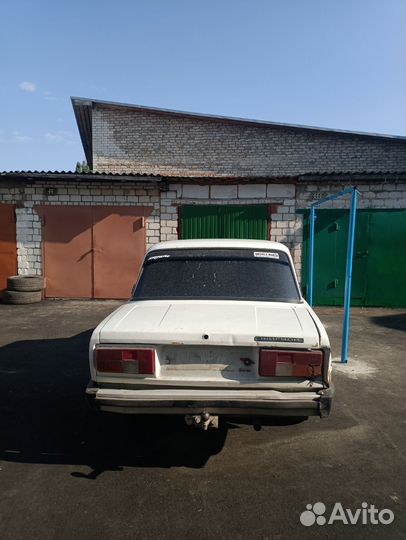 ВАЗ 2105 1.5 МТ, 1997, 20 000 км