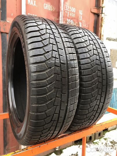 Hankook Winter I'Cept Evo2 W320 225/55 R19