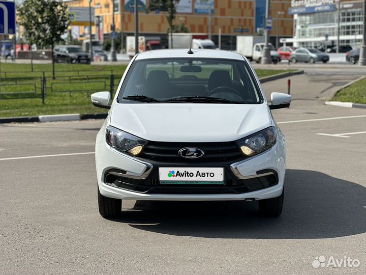 LADA Granta 1.6 МТ, 2023, 4 000 км