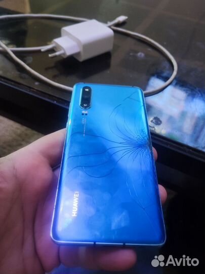 HUAWEI P30, 8/128 ГБ