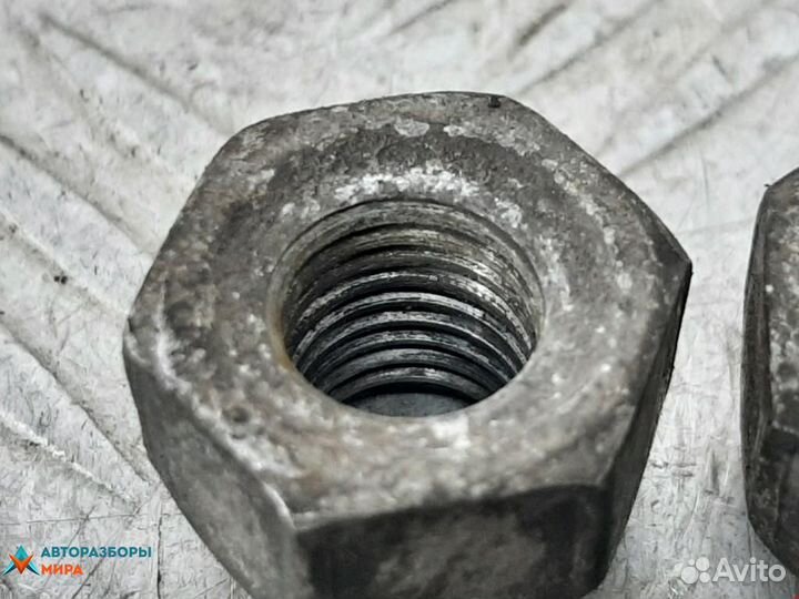 Болт колесный Mazda Demio DW рест. 2000 6L2Z1012BA