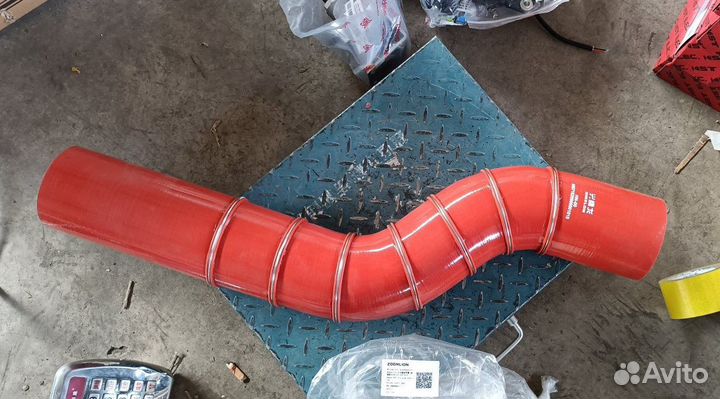 Патрубок подводящий интеркулера 671820900001010