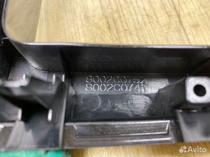 Рамка магнитолы Mitsubishi Pajero 4 V93W V97W V98W