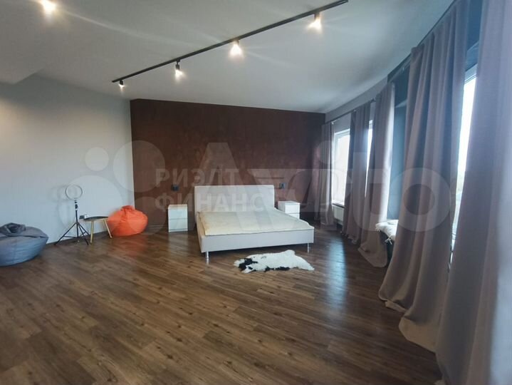 4-к. квартира, 162,2 м², 8/9 эт.