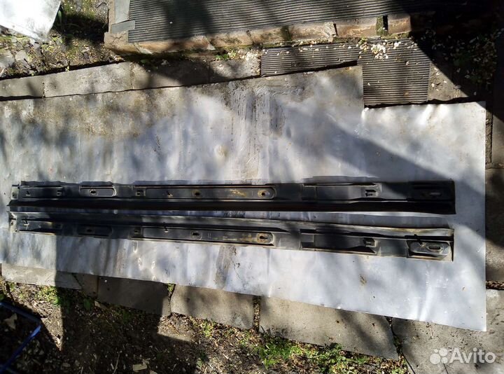 Накладки на пороги ford focus 2