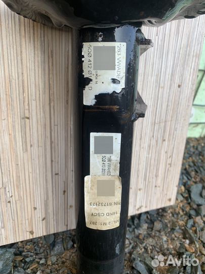 Стойки передние пара фольцваген гольф7