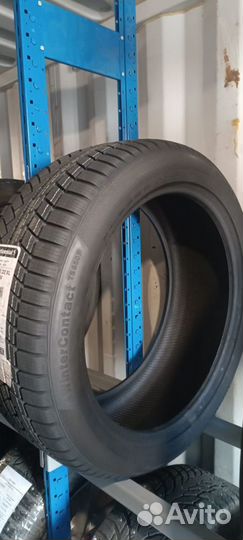 Continental ContiWinterContact TS 850P SUV 275/45 R22 112W