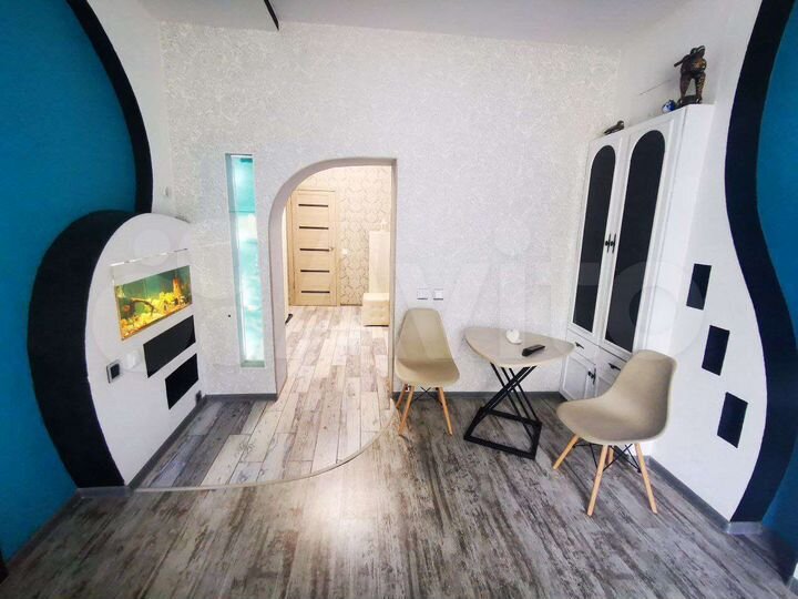 2-к. квартира, 60 м², 1/3 эт.