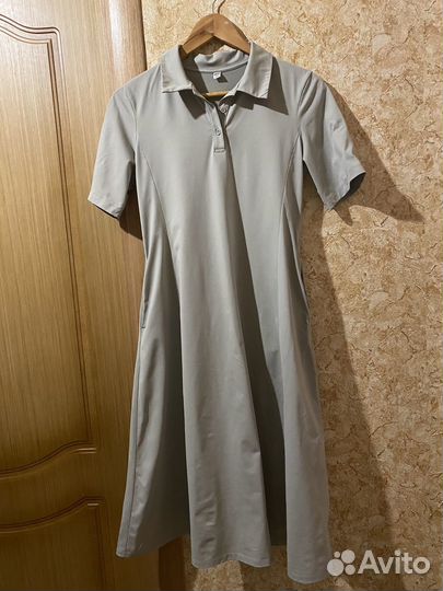 Платье женское uniqlo m