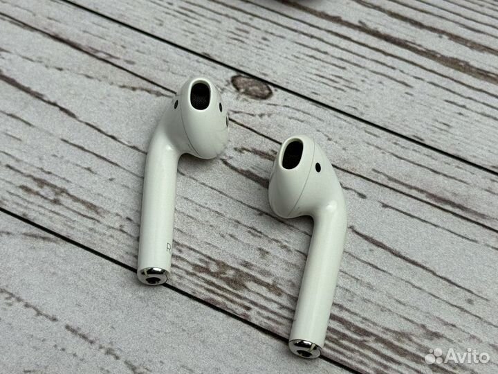 Беспроводные наушники Apple AirPods 1