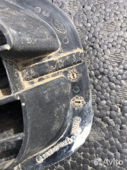 Решетка крыла Land rover discovery 3