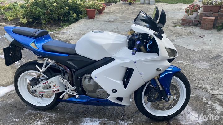 Honda CBR 600RR 2005