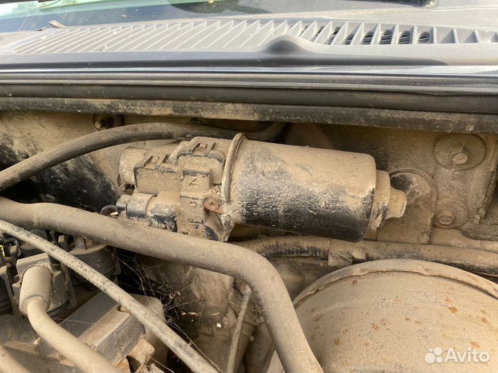 Моторчик стеклоочистителей Ford Explorer 2