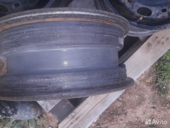 Диски на Volkswagen Polo r14