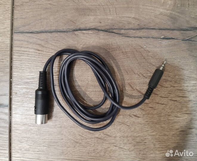 3,5-jack – 2-RCA (male) кабель; сш-5 3,5-jack