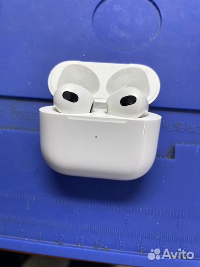 Беспроводные наушники apple airpods 3