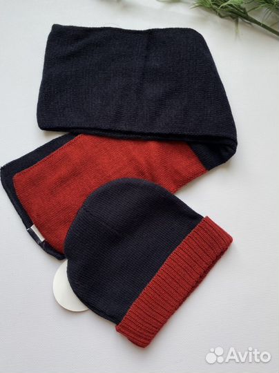 Шапка шарф новые на подростка