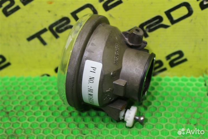 Фара противотуманная передняя правая Toyota Prius