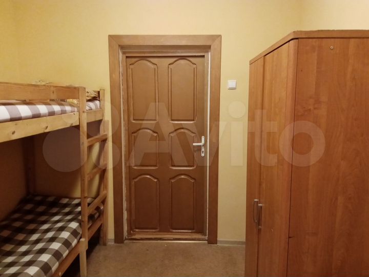 Комната 15 м², 1/3 эт.