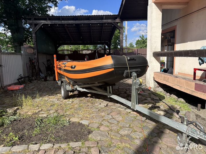 Комплект: Лодка мотор прицеп эхолот