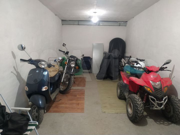 Гараж, 18 м²