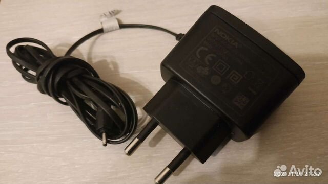 Зарядное устройство Nokia