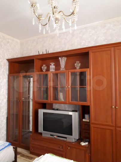 Комната 12 м² в 1-к., 1/2 эт.