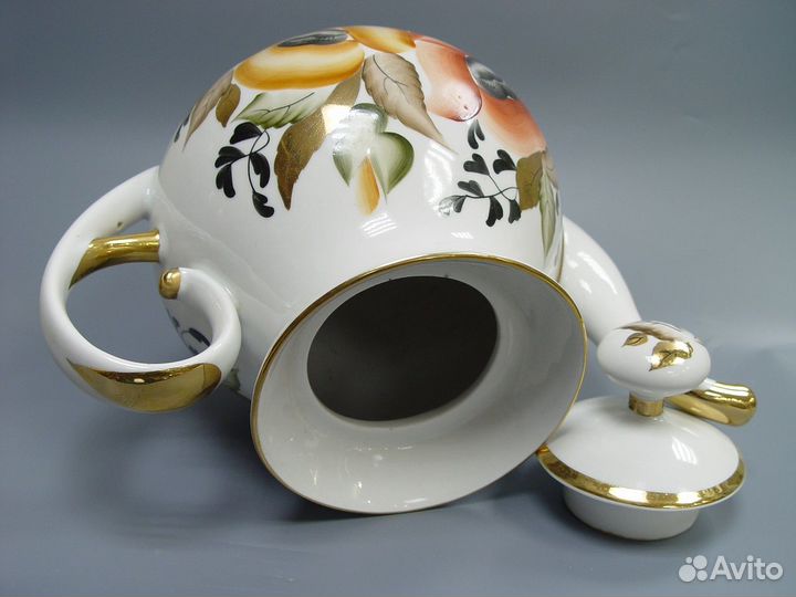 Большой доливной чайник. Ленинград. СССР