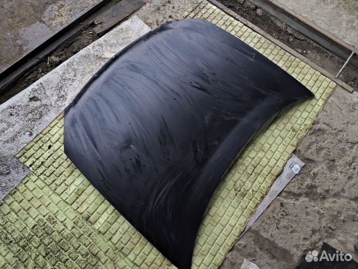 Капот priora 2 новый