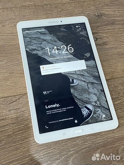 Планшет samsung galaxy tab e