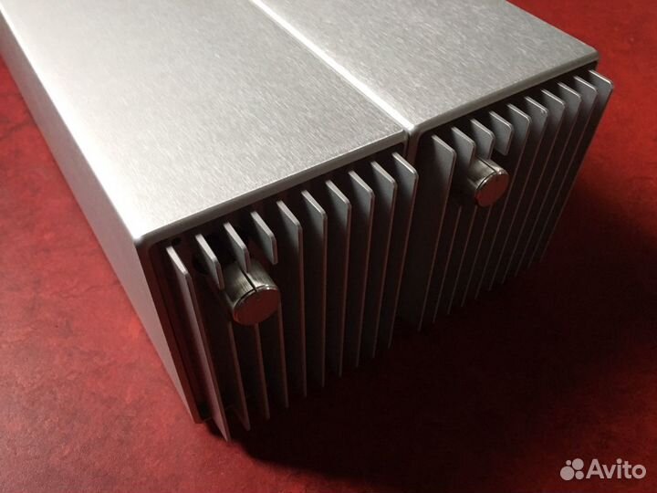 Усилитель мощности crimson model 640D