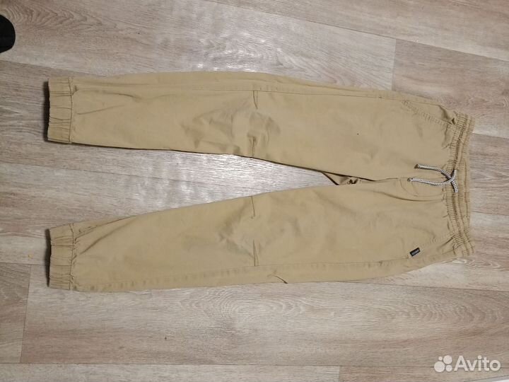 Брюки капри