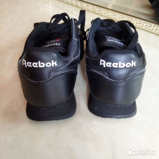 Кроссовки reebok женские 37