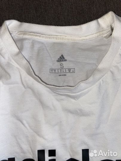 Футболка adidas