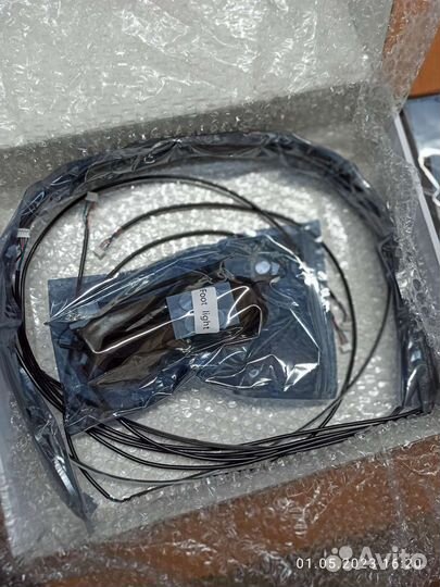 Контурная подсветка салона автомобиля